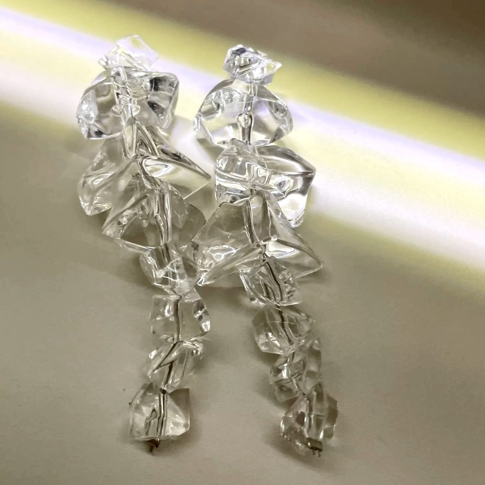 Unique design old collection ✨Zara ice 🧊 🧊🧊cube earrings 🤍🤍